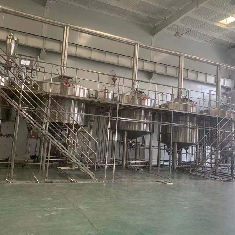 玉龙精酿啤酒设备厂—平面布置、设备设计、制造、调试、培训等一条龙服务_COPY