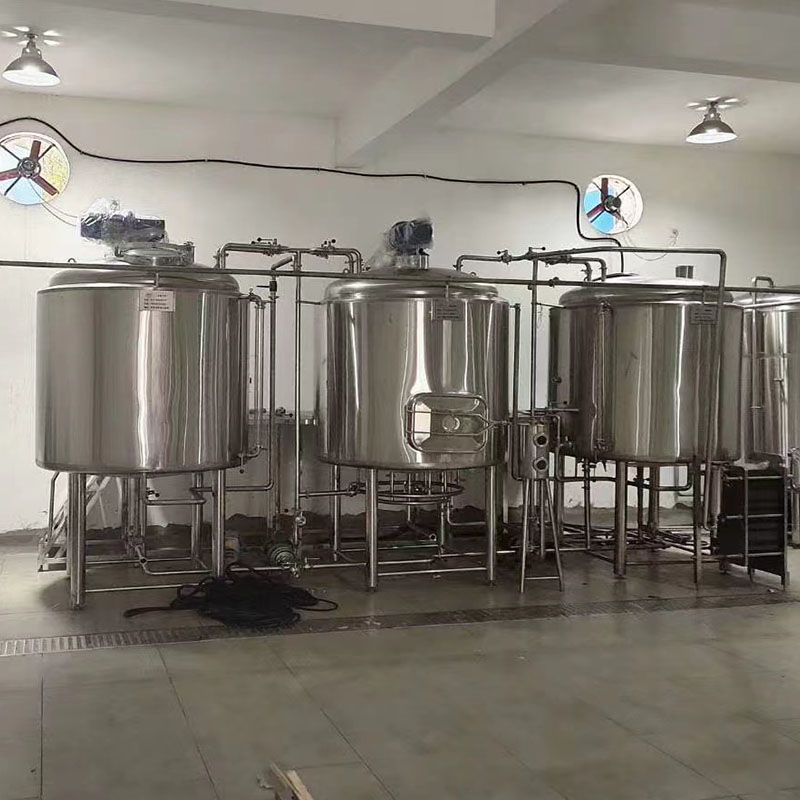 玉龙小型啤酒设备
